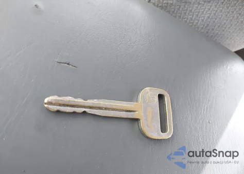 1995 Toyota Camry Xle from USA, damaged, VIN 4T1GK13E5SU106621